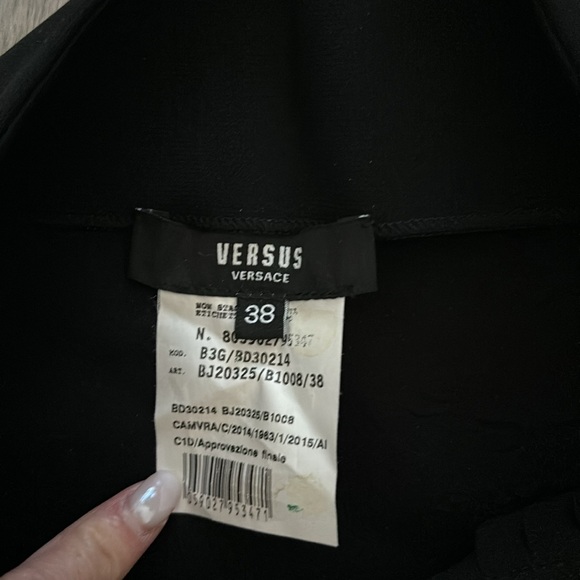 Versace versus skirt size 38 - Picture 7 of 9
